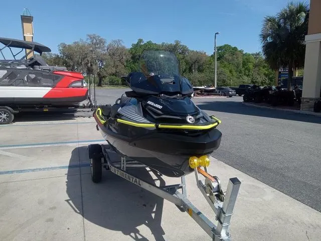 Slide: The Image of Sea-Doo Explorer Pro 2025 - 4