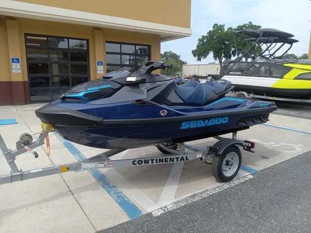 Slide: The Image of Sea-Doo GTX 230 2025 - 8