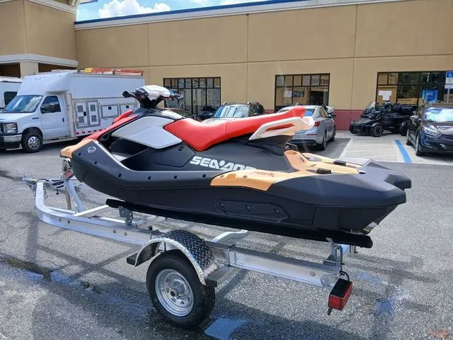 Slide: The Image of Sea-Doo Spark for 3 2025 - 12