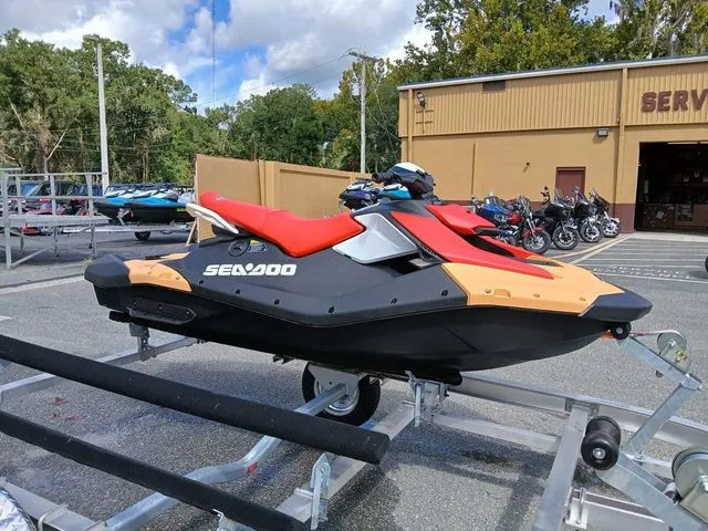 Slide: The Image of Sea-Doo Spark for 3 2025 - 3