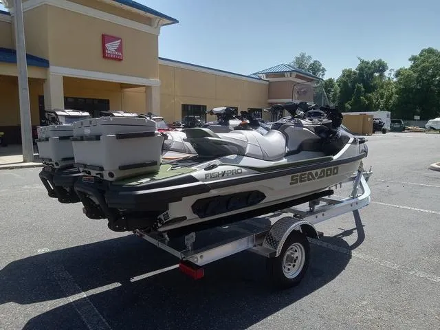 Slide: The Image of Sea-Doo FISH PRO 2025 - 11