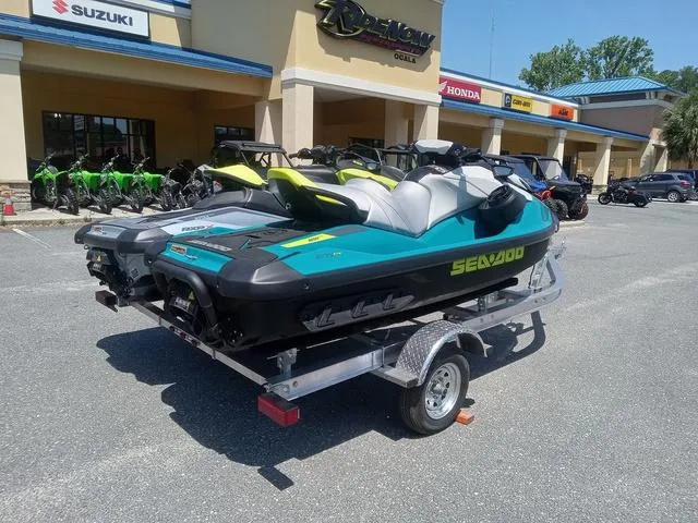 Slide: The Image of Sea-Doo GTI 2025 - 11