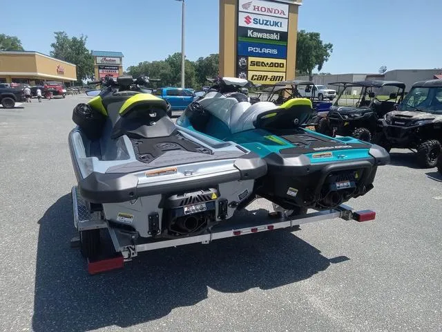 Slide: The Image of Sea-Doo GTI 2025 - 13