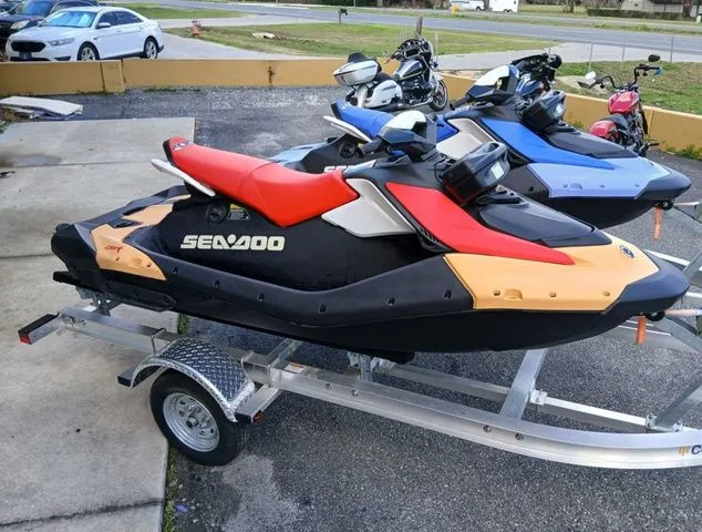 Slide: The Image of Sea-Doo Spark for 3 2025 - 11