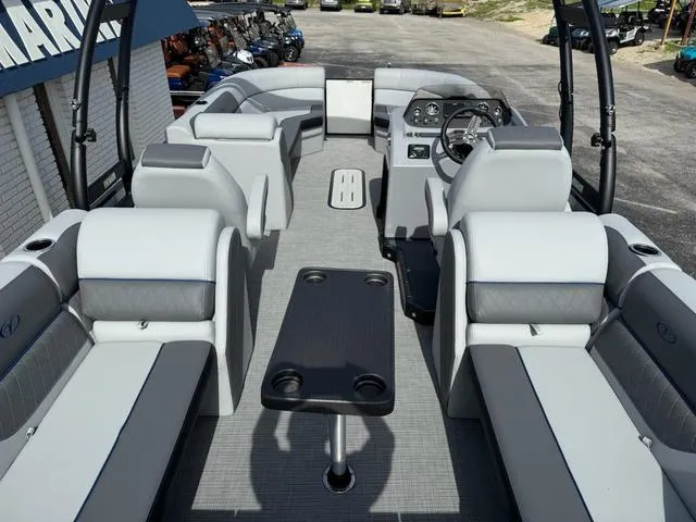 Slide: The Image of Veranda Vista Sport RC VS22RC 2025 - 18