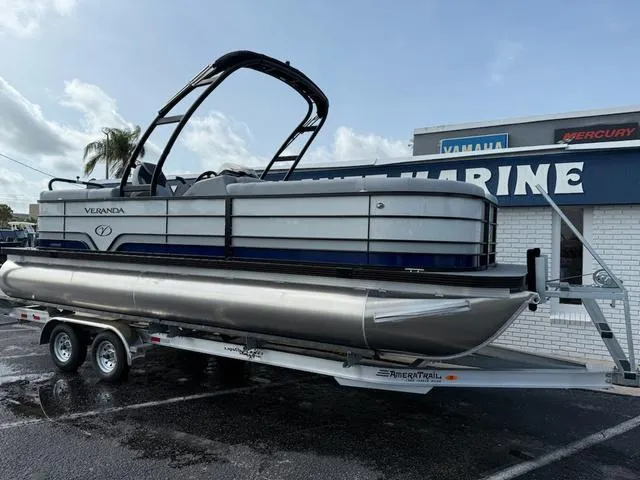 Slide: The Image of Veranda Vista Sport RC VS22RC 2025 - 2