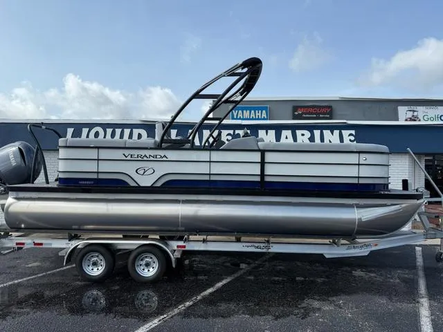 Slide: The Image of Veranda Vista Sport VS 22 RC 2025 - 4