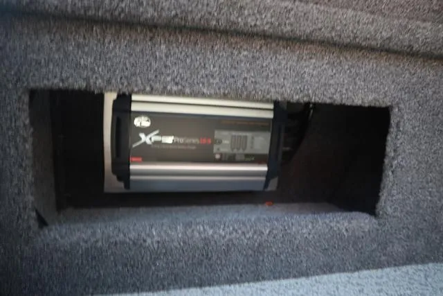 Slide: The Image of Crestliner 1750 Fish Hawk WT SE 2022 - 13