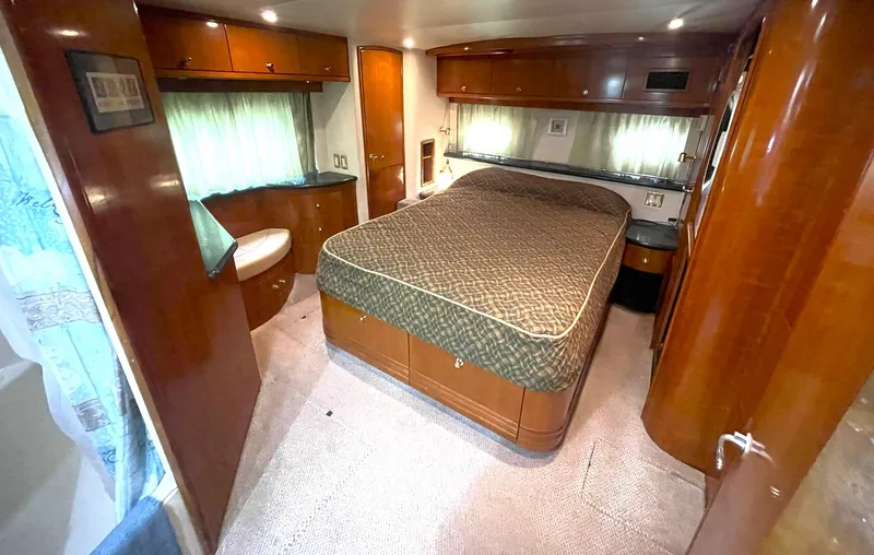 Slide: The Image of Carver Yachts 506 Motor Yacht 2000 - 51