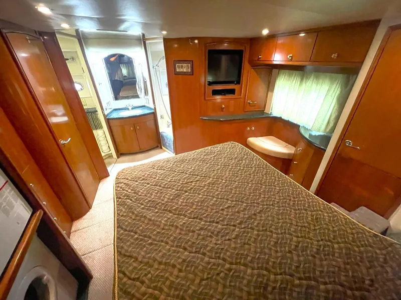 Slide: The Image of Carver Yachts 506 Motor Yacht 2000 - 54