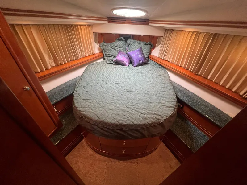 Slide: The Image of Carver Yachts 506 Motor Yacht 2000 - 74