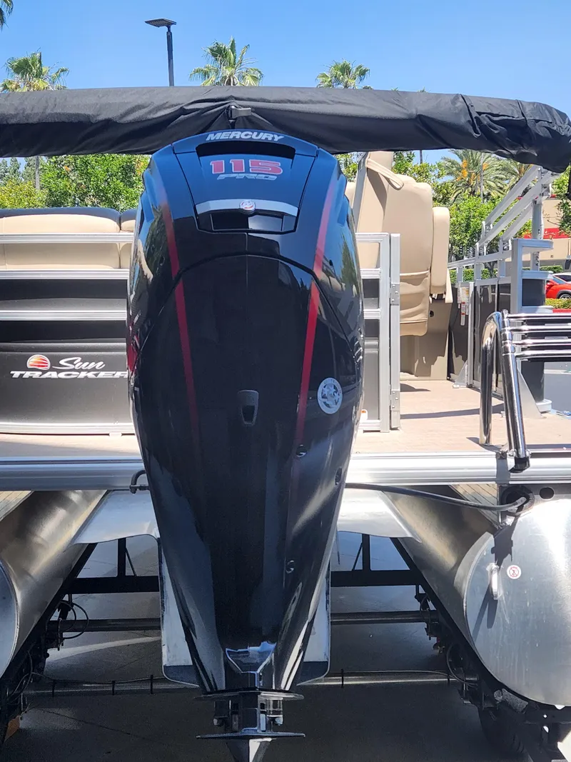 Slide: The Image of 2025 Sun Tracker Party Barge 20 DLX with Mercury 115 outboard motor. - 3