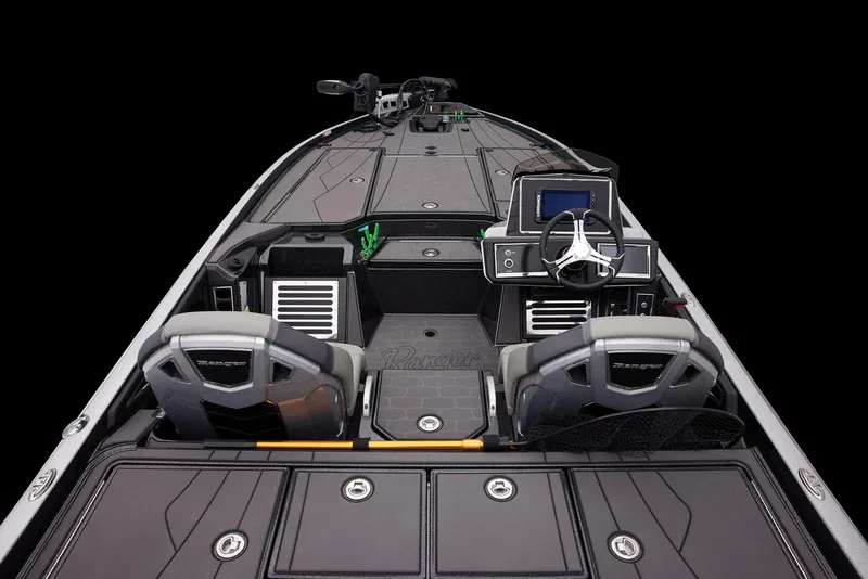 Slide: The Image of Ranger Boats Z520R 2025 - 61