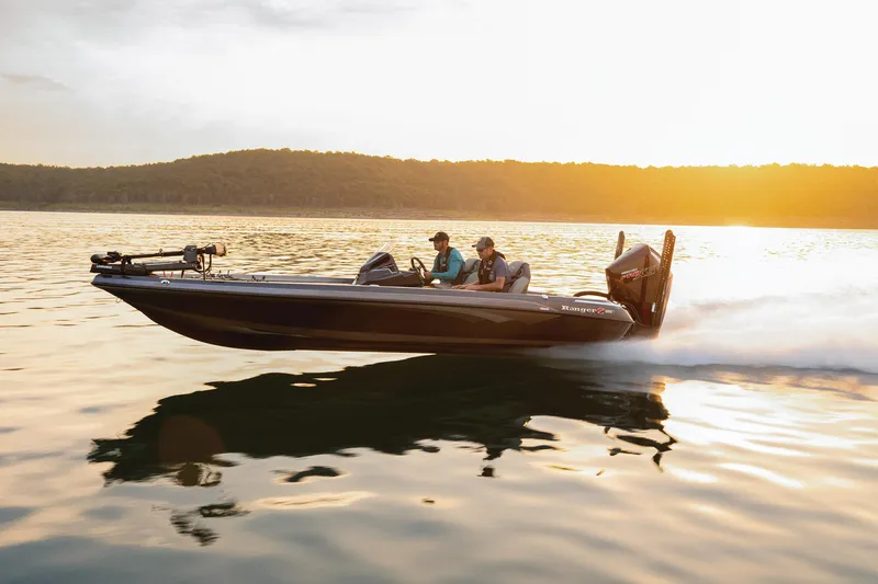 Slide: The Image of Ranger Boats Z520R 2025 - 83