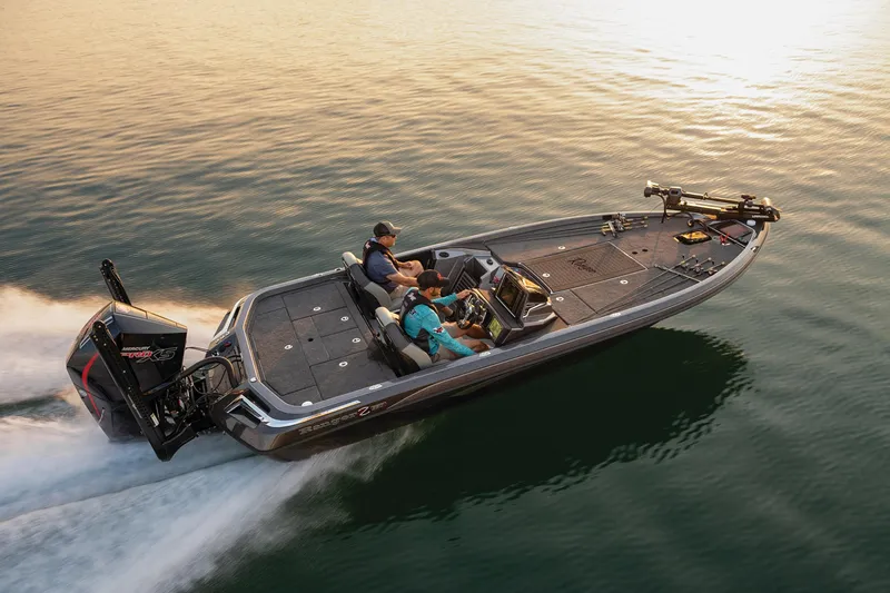 Slide: The Image of Ranger Boats Z520R 2025 - 85