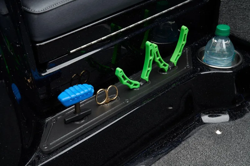 Slide: The Image of Ranger 2080MS 2025 - 35