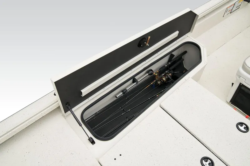 Slide: The Image of Ranger RB200 2025 - 31