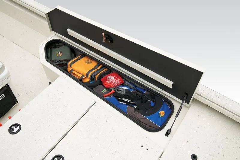 Slide: The Image of Ranger RB200 2025 - 32