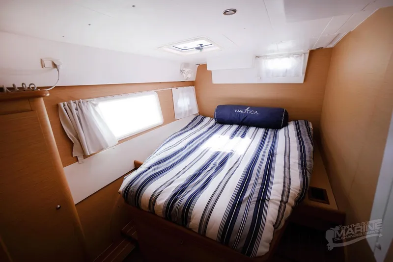 Slide: The Image of Lagoon 420 2008 - 54