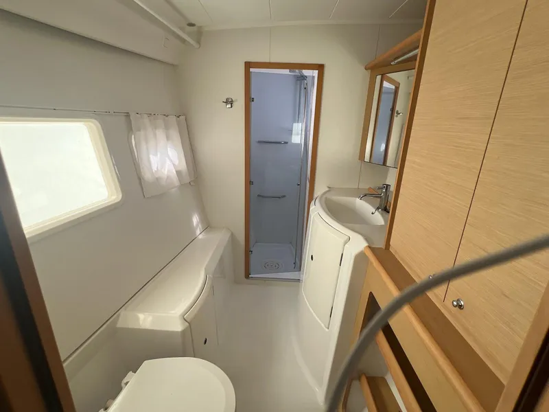 Slide: The Image of Lagoon 420 2008 - 60