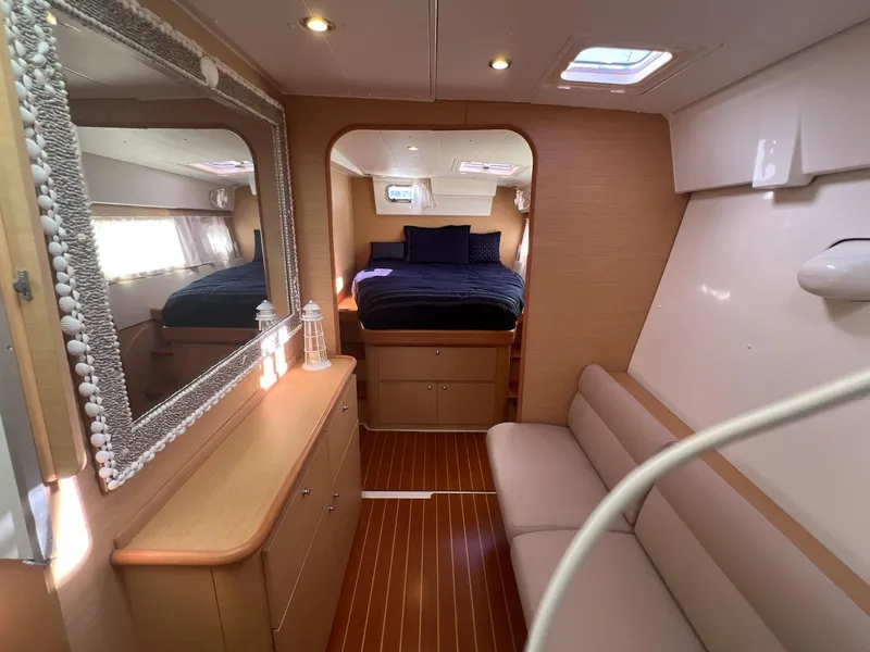 Slide: The Image of Lagoon 420 2008 - 63