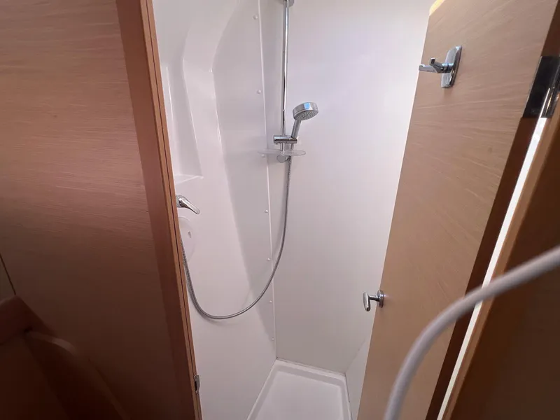 Slide: The Image of Lagoon 420 2008 - 69