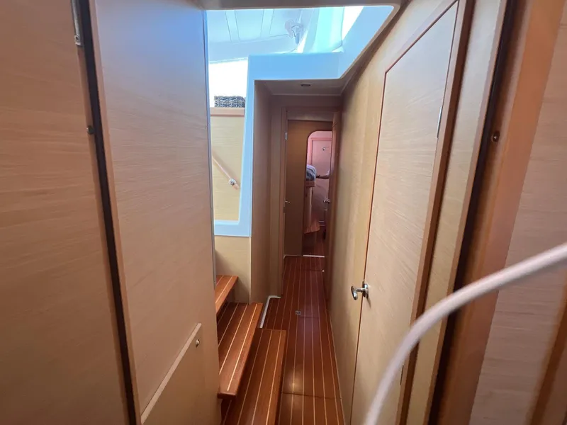 Slide: The Image of Lagoon 420 2008 - 72