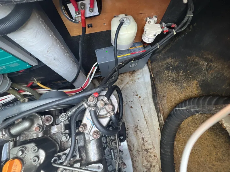 Slide: The Image of Lagoon 420 2008 - 85