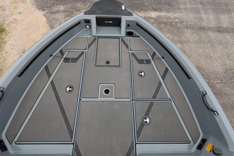 Slide: The Image of 2026 LUND 185 IMPACT GL BLUE SILVER LOCATED AT WACONDA BOATS - 5