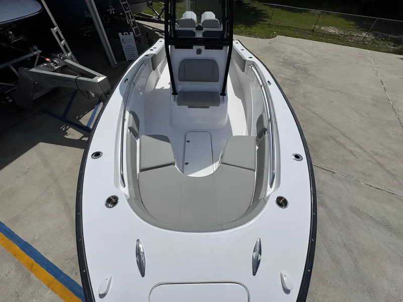 Slide: The Image of 2025 Cape Horn 27 XS boat with spacious seating and sleek design. - 19