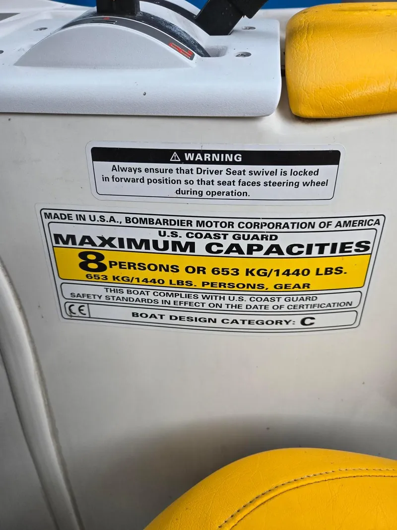 Slide: The Image of Sea-Doo Challenger X 18 2003 - 17