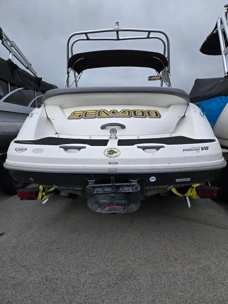 Slide: The Image of Sea-Doo Challenger X 18 2003 - 3