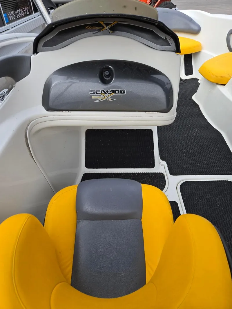 Slide: The Image of Sea-Doo Challenger X 18 2003 - 7