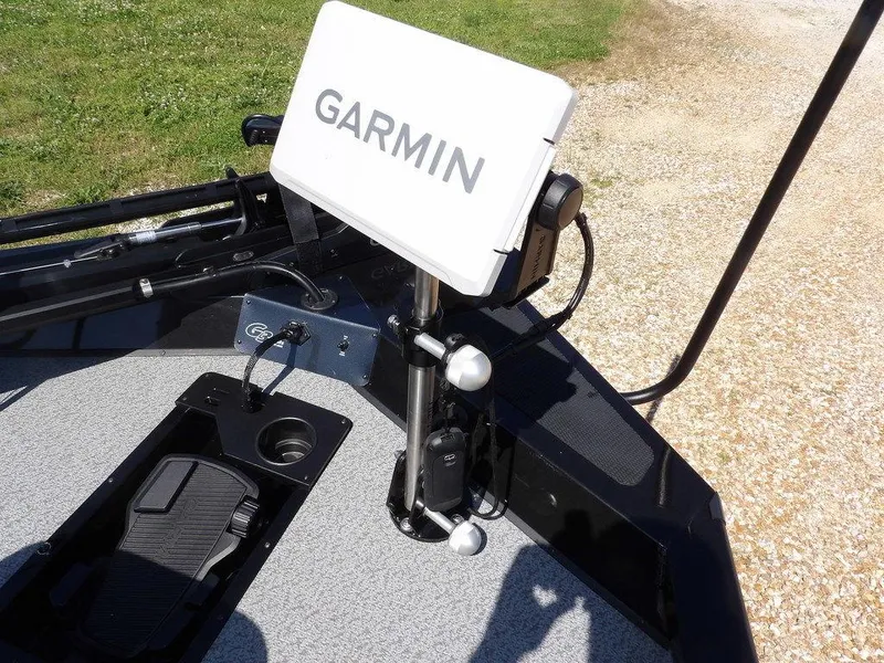 Slide: The Image of 2020 G3 Sportsman 1810 boat with Garmin navigation system on deck. - 41