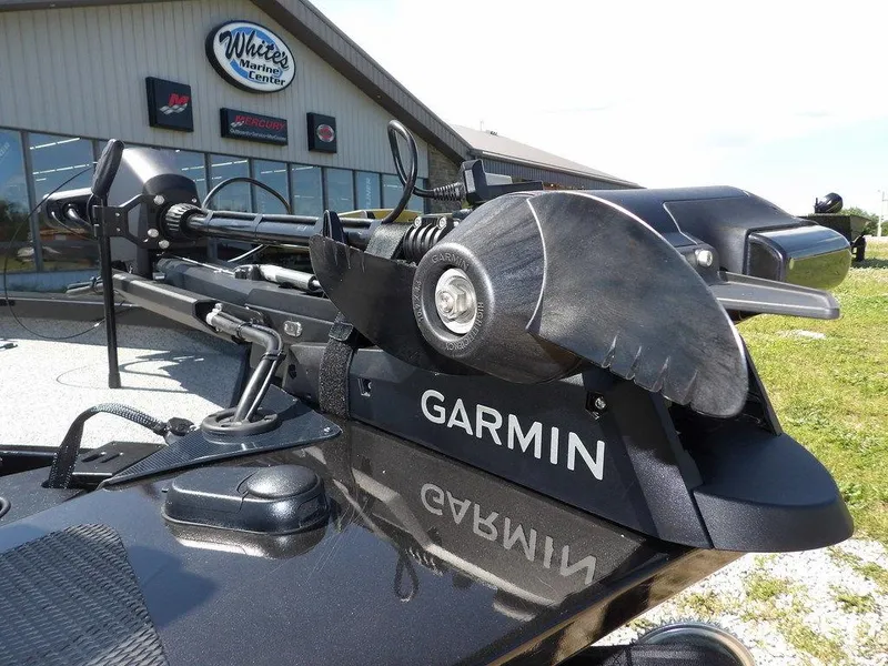 Slide: The Image of 2020 G3 Sportsman 1810 boat with Garmin equipment at a marine center. - 44