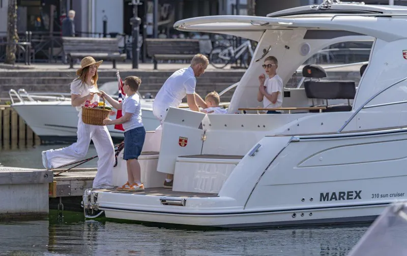 Slide: The Image of Marex 310 Sun Cruiser 2025 - 54