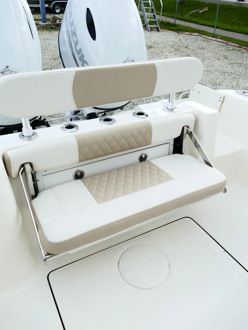 Slide: The Image of Bulls Bay 255CC 2026 - 60