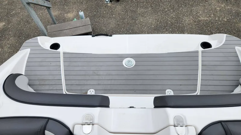 Slide: The Image of Yamaha SX190 2024 - 6