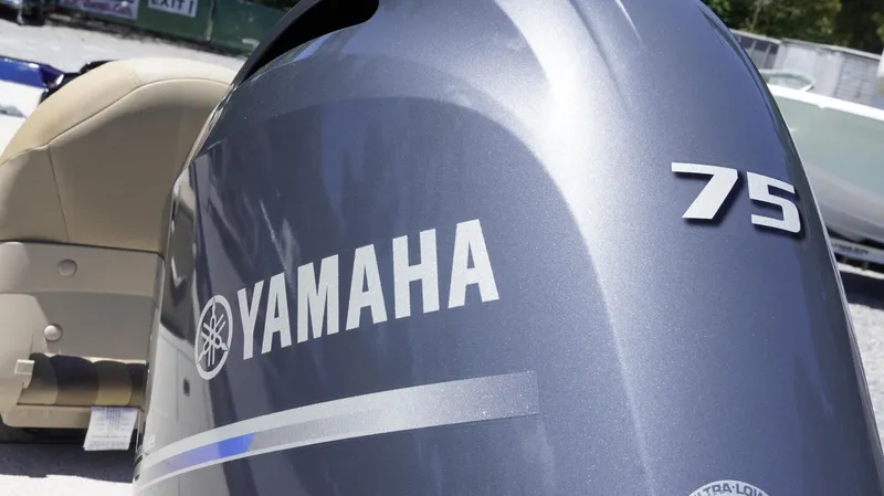 Slide: The Image of Yamaha 75 outboard motor on 2025 G3 Sportsman 1710 boat. - 31