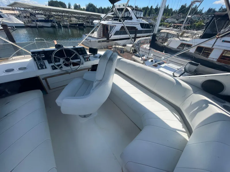 Slide: The Image of Control panel of a 1993 Bayliner 3288 boat with tank alert and electrical system monitor. - 8