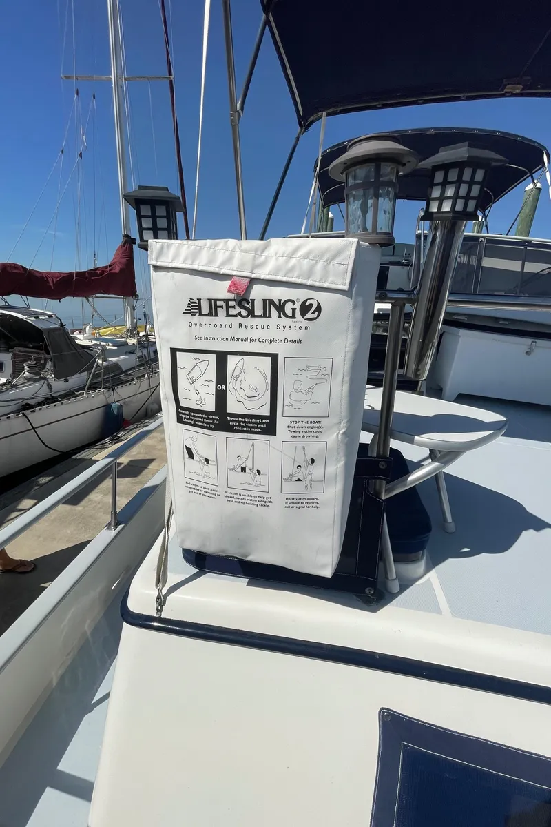 Slide: The Image of 1982 Albin 43 boat with Lifesling2 safety device on deck. - 14