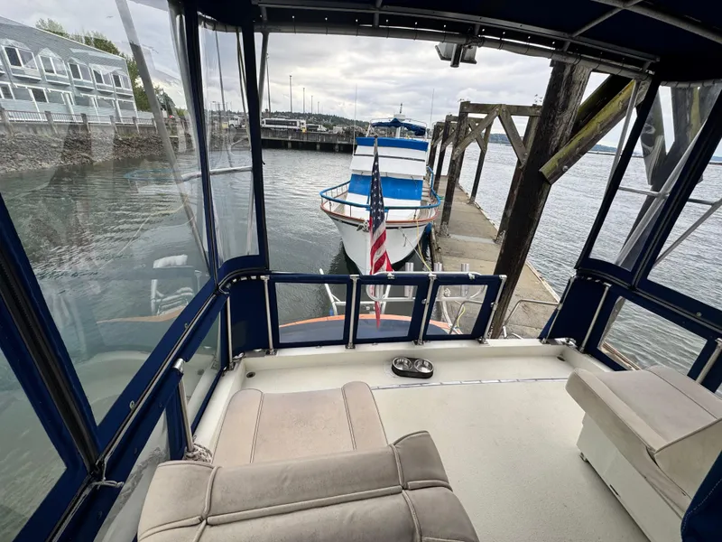 Slide: The Image of Tollycraft 37 Sportfish Sedan 1980 - 10