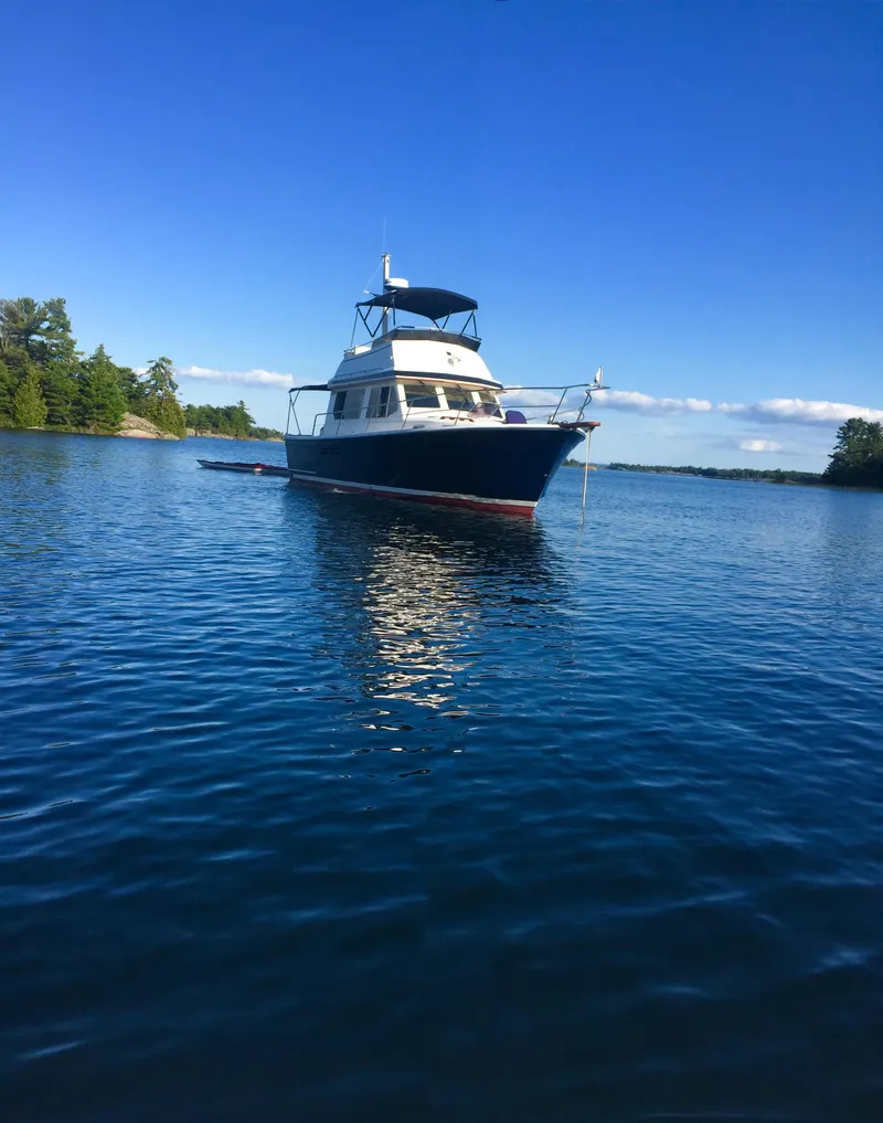 Slide: The Image of Sabre Sabreline 34 Flybridge 1999 - 73