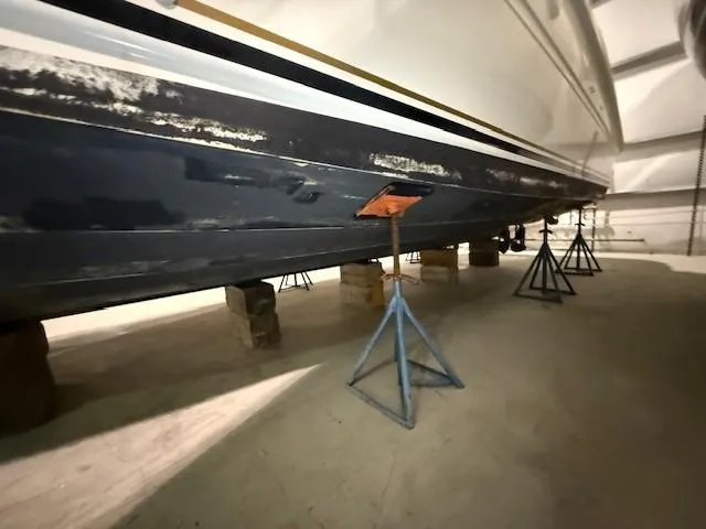 Slide: The Image of Port bottom midship - 40