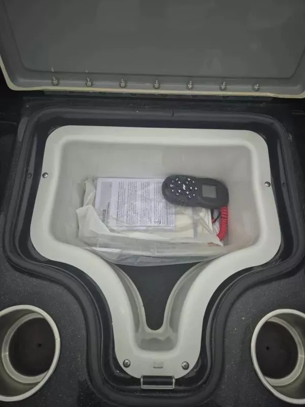 Slide: The Image of Caymas cx20 pro 2022 - 19