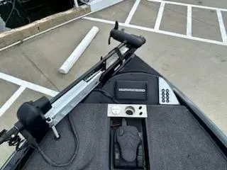 Slide: The Image of Caymas cx20 pro 2022 - 23