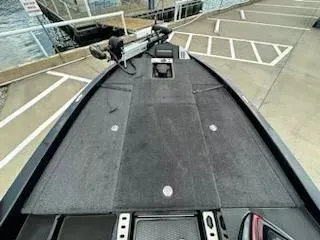 Slide: The Image of Caymas cx20 pro 2022 - 25