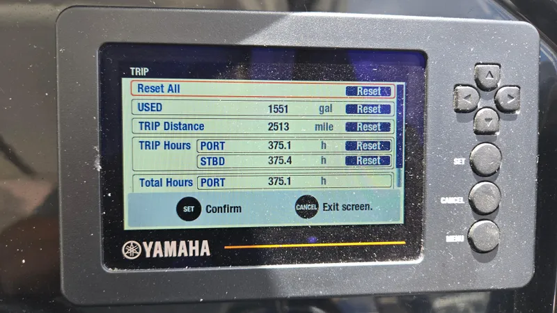 Slide: The Image of Yamaha display showing trip data for Jeanneau NC895, 2019 model. - 7