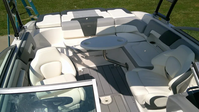 Slide: The Image of Chaparral 23 SSi 2022 - 14