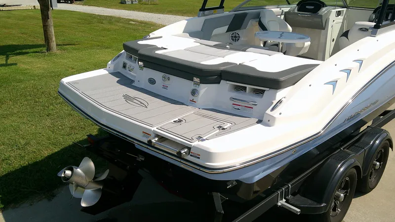 Slide: The Image of Chaparral 23 SSi 2022 - 5